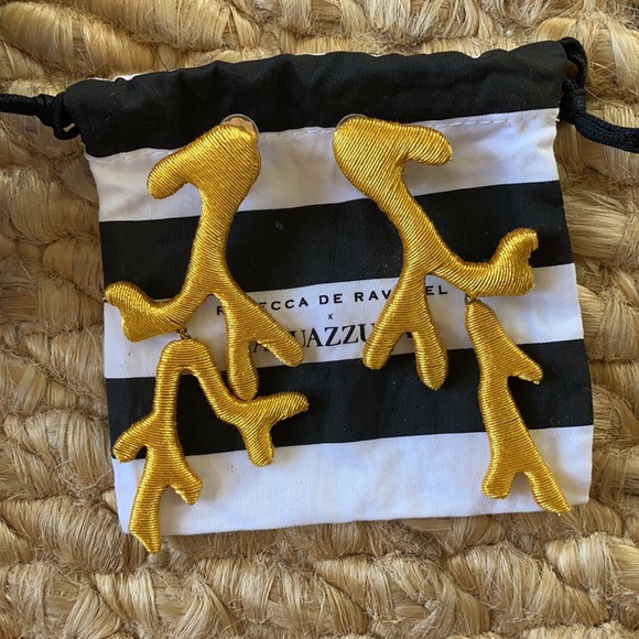 Rebecca de Ravenel x Aquazurra Coral bon bon - Picture 3 of 6